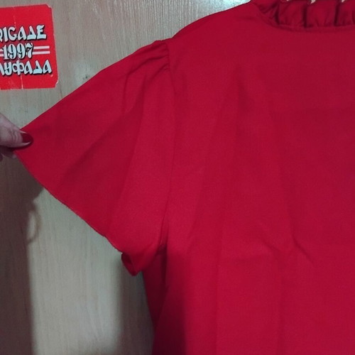 Red t-shirt used, summer style, size XXL