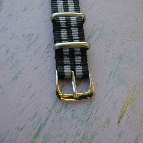 NATO watch strap unisex new, 25cm length, 16mm width, black and grey