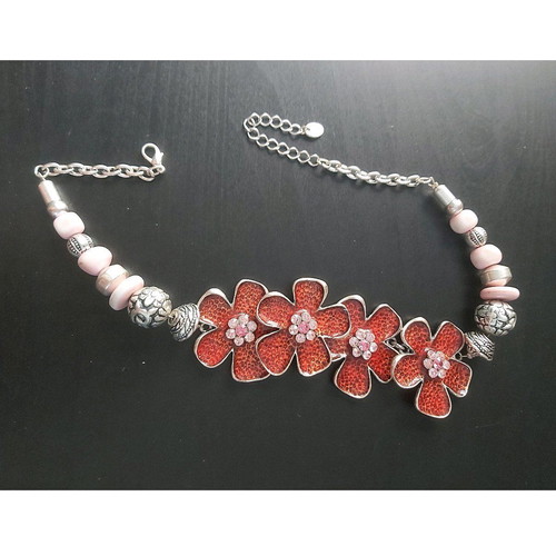 Vintage necklace like new