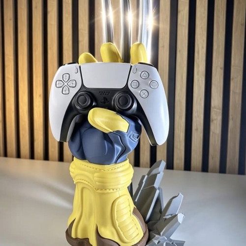 PS5 Controller Stand Marvel Wolverine custom 3D printed, like new