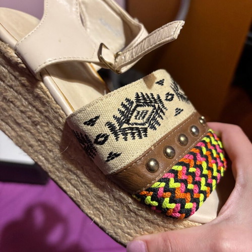 Summer platform sandals size 36 like new, multicolor and beige