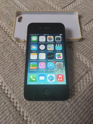 Collectible phone like new, black