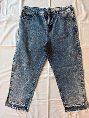 Asos denim jeans acid wash straight leg like new size 44