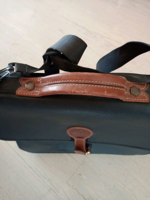 Delsey briefcase used, black