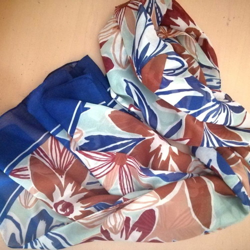Scarf large used like new, 90x190cm, multicolor
