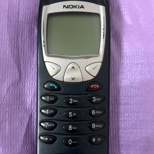 Nokia 6210 used, excellent working condition, tested
