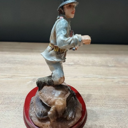 German soldier figure like new from Vidal Poly collection