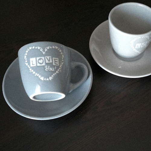 Ceramic espresso cup set used, 2 cups with saucers