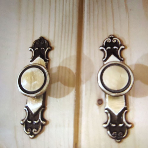 Pair of brass door knobs used