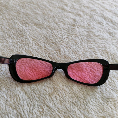 Vintage sunglasses like new, brown-pink frame, pink lenses