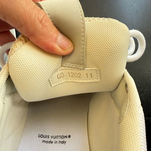 Louis Vuitton sneakers trainers skate shoes like new, size 45, white beige