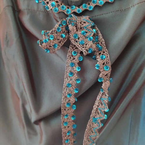 Maxin top used, size large