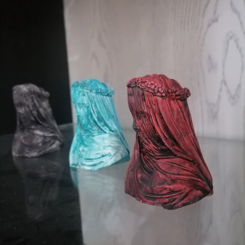 Sculptures set of 3 new, made of plaster and acrylics