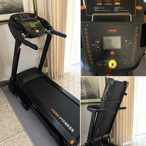 York Fitness T300 Diamond treadmill like new, foldable