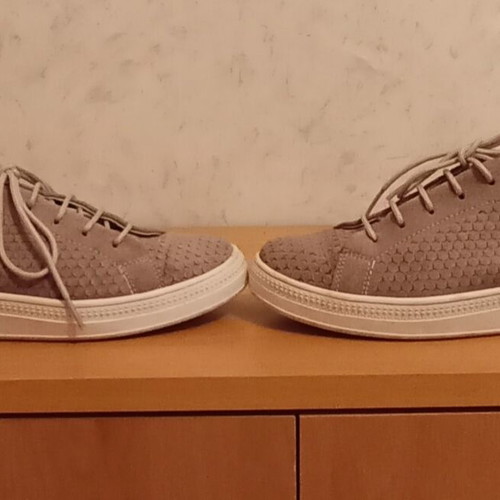 Women's suede sneakers size 37 like new, gray
