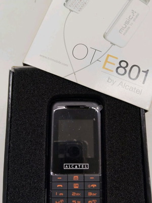 Alcatel OT-E801 music cell phone new, black