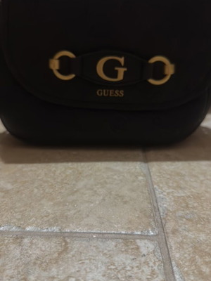 Guess leather crossbody bag like new, black, 17x25x11 cm