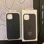 iPhone 14 case like new, compatible with iPhone 13