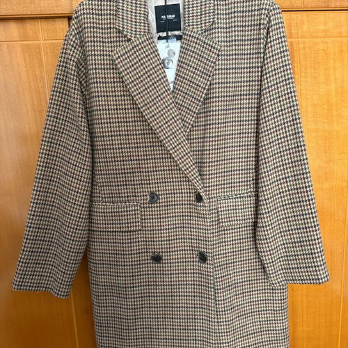 Pull and Bear coat new, size small