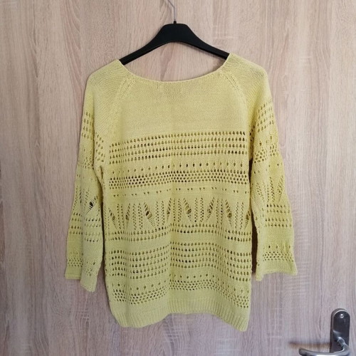 Pink woman sweater size S like new