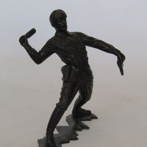 World War II Russian Army Officer Figurine, like new, large size