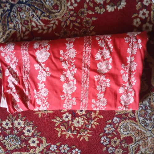 Retro Jacquard Fabric used, double-sided floral cotton 60s 70s