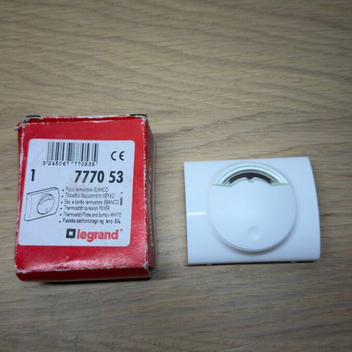Legrand Thermostat Plate White new