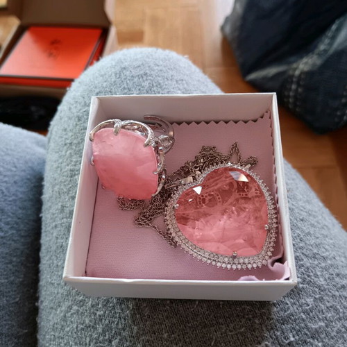 Pendant and ring set with large pink quartz stones new