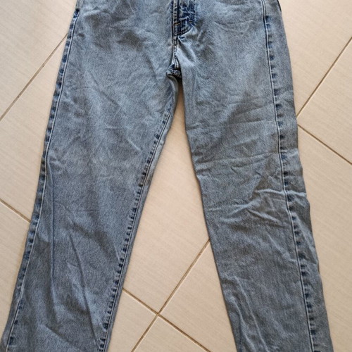 Men's Pants Hugo Boss pack of 2, like new, brown corduroy and blue denim