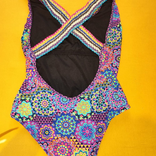 Multicolor one-piece swimsuit XL used with beautiful design