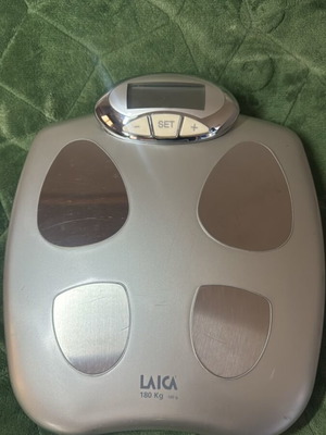 Laica BF2054 ψηφιακή ζυγαριά μπάνιου σε ασημί, 180 kg