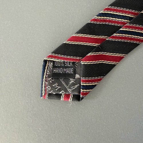 Hermes silk tie handmade like new, black and red