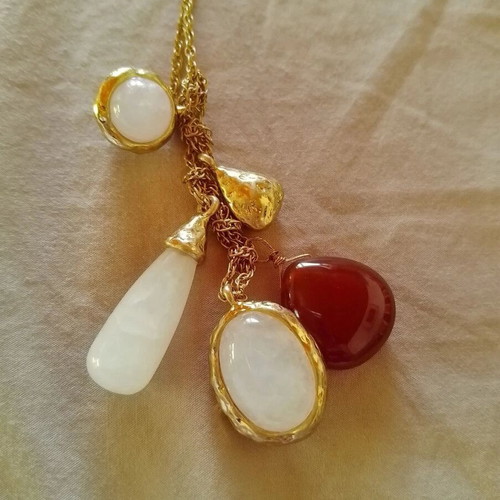 Zara pendant like new, colorful stones, gold chain