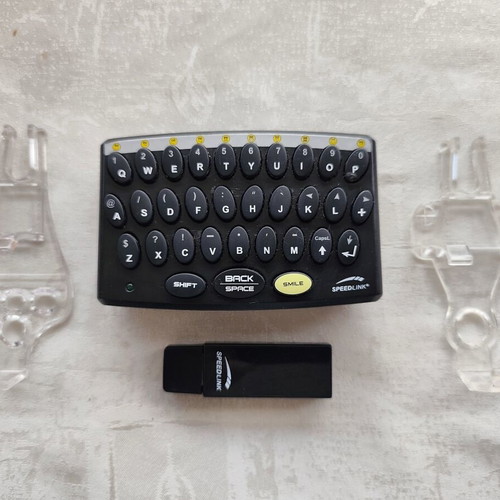 Speedlink Bluetooth Keyboard for PlayStation 3 used with USB receiver and controller stand