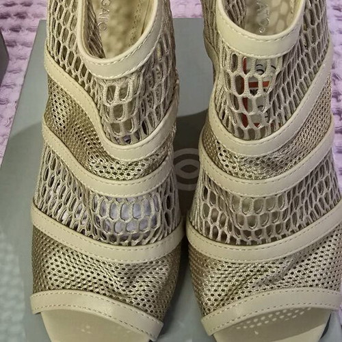 MIGATO sandals, Size 38