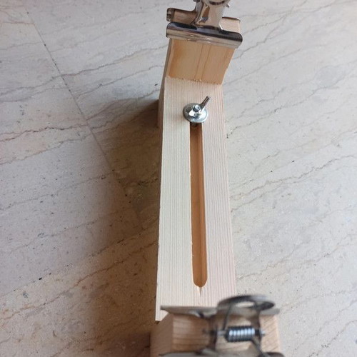 Wooden jewelry and bracelet making device new