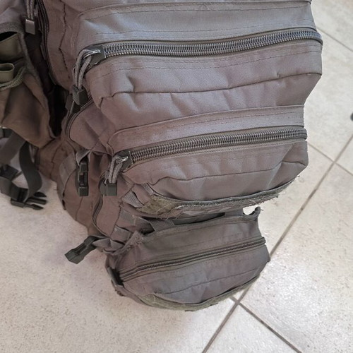 Mil-Tec backpack used, green, zippers condition varies