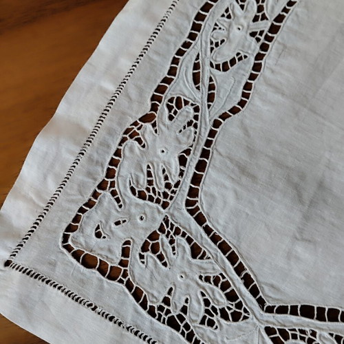 Handmade cutwork table runner linen 90x40 cm new