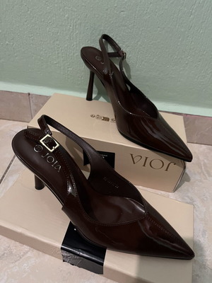 Luigi Brown Slingback Heels new