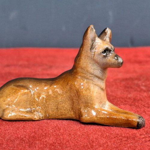 Porcelain dog figure used, vintage