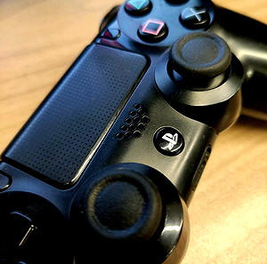 Γνήσιο χειριστήριο Ps4 σε άψογη κατάσταση!