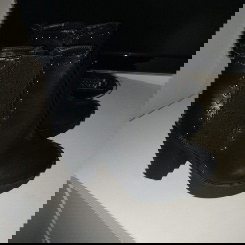 Μποτάκια μαύρα καινούργια, νούμερο 39