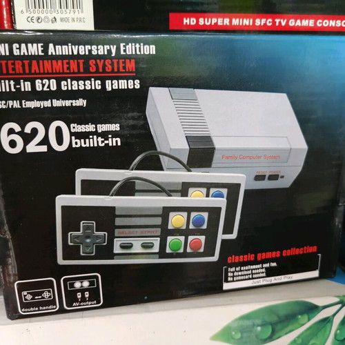 Retro Console with 620 Games new