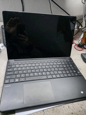 Gateway GWTN156-1BK Core i5-1135G7 Laptop like new, 256GB SSD, 16GB RAM, 15.6"