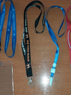 Αναγνωριστικά συνέδρων μεταχειρισμένα, πακέτο 6 τεμαχίων