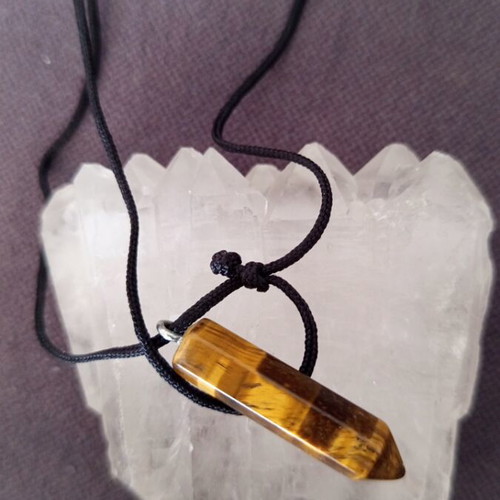 Necklace with tiger's eye energy crystal new