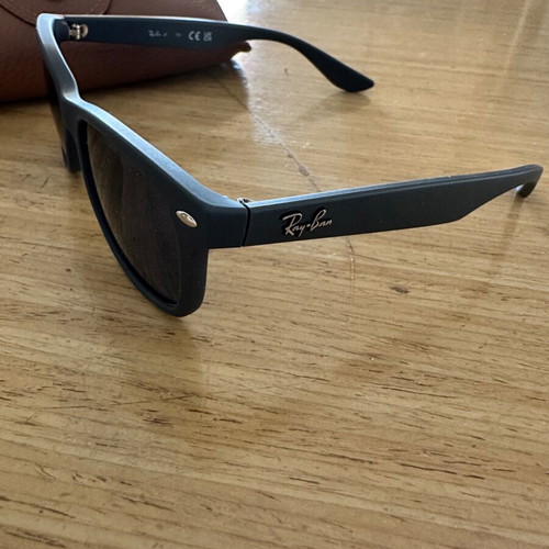 Ray Ban Junior New Wayfarer RJ9052S sunglasses, grey