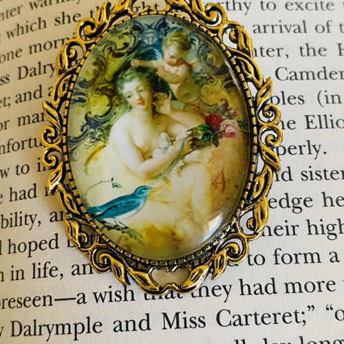 Antique Victorian handmade gold brooch, new