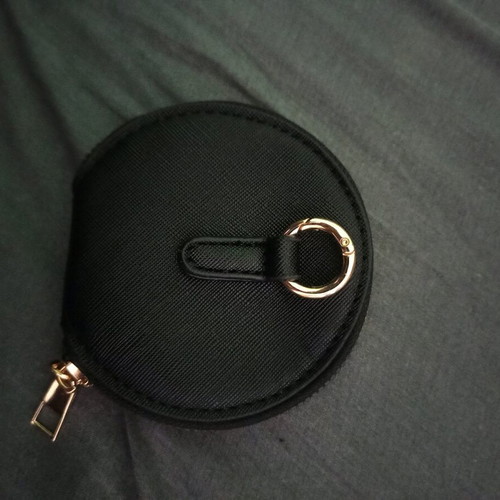 Guess wallet like new, black