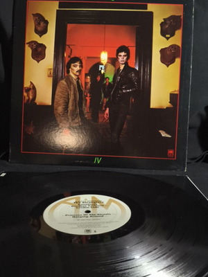 The Stranglers IV Rattus Norvegicus LP like new
